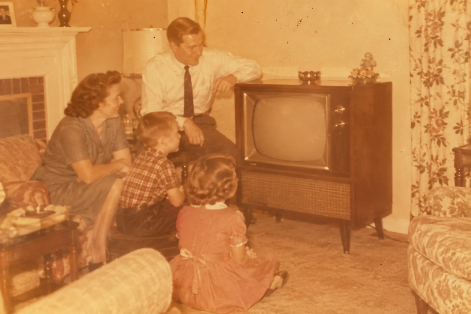 Restore photos from the 1950s, the original print