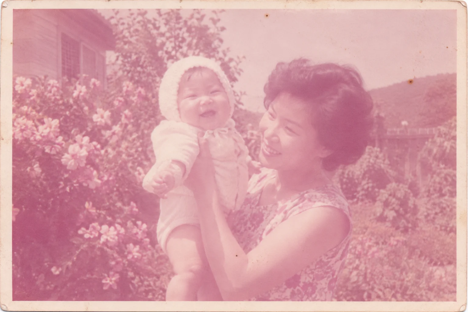 Restore old baby photos, the original print