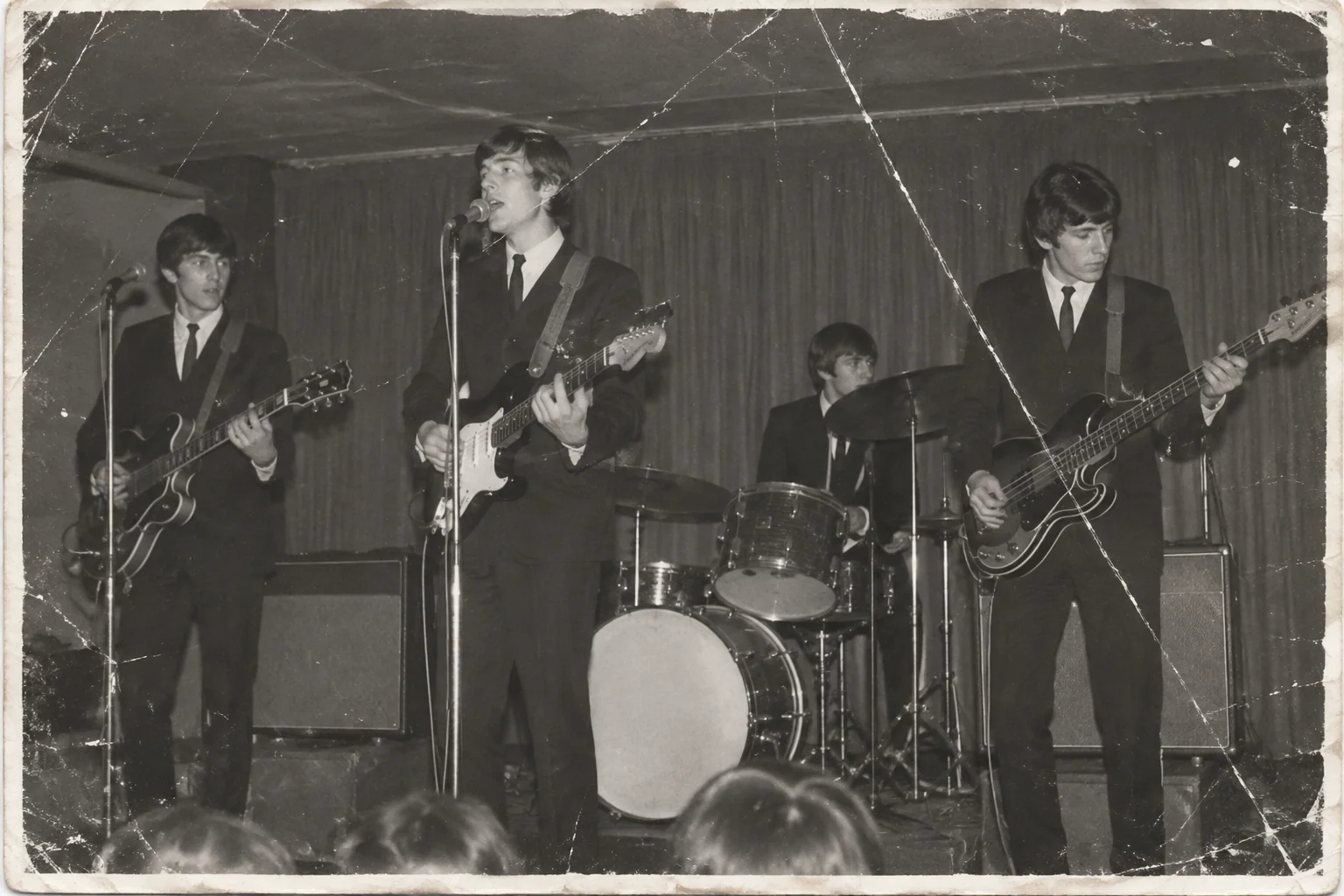 Restore old band photos, the original print