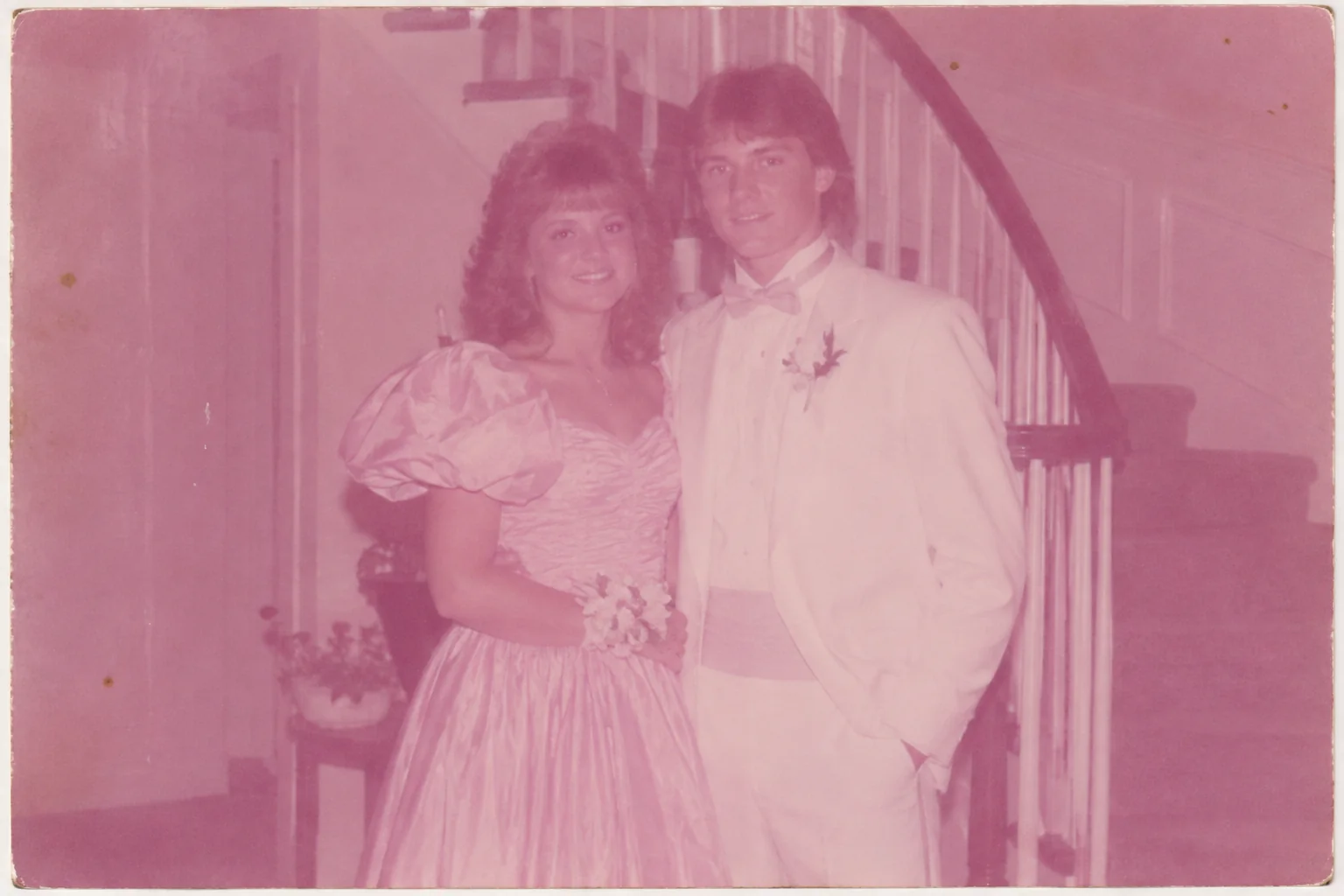 Restore old prom photos, the original print